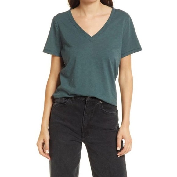 Madewell NWOT Green Whisper Cotton V-Neck Short Sleeve Tee Size Small - Picture 1 of 6